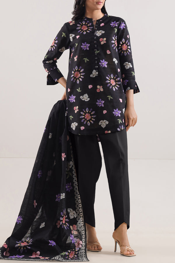 Unstitched Printed 3 Piece – in Lawn & Khaddar