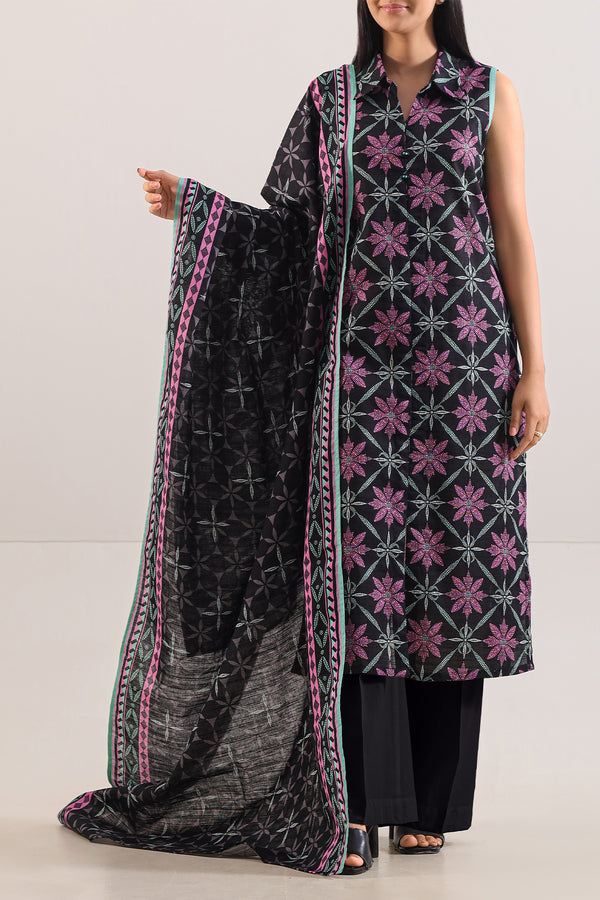Unstitched Printed 3 Piece – in Lawn & Khaddar