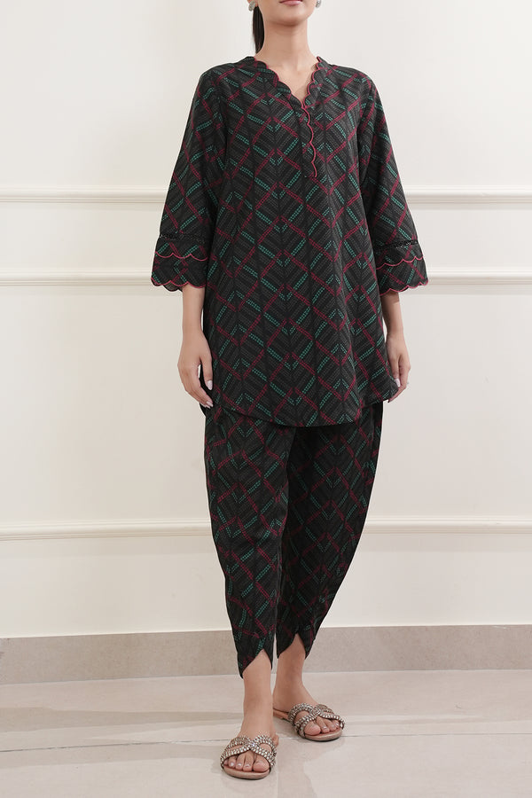 Printed Embroidered Khaddar Stitched 2 Piece (Shirt/Trouser)