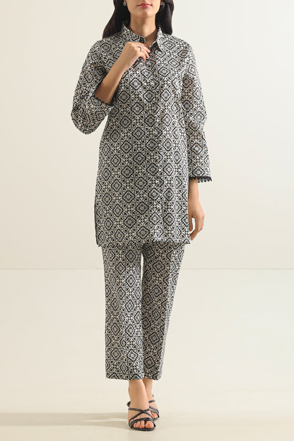 Printed Lawn Stitched 2 Piece (Shirt/Trouser)