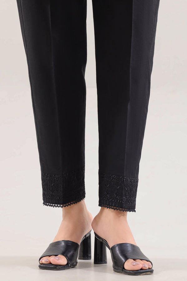 Embroidered Cross Hatch Pant