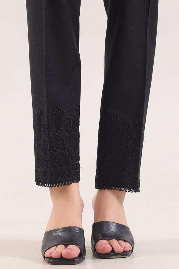 Embroidered Cross Hatch Pant