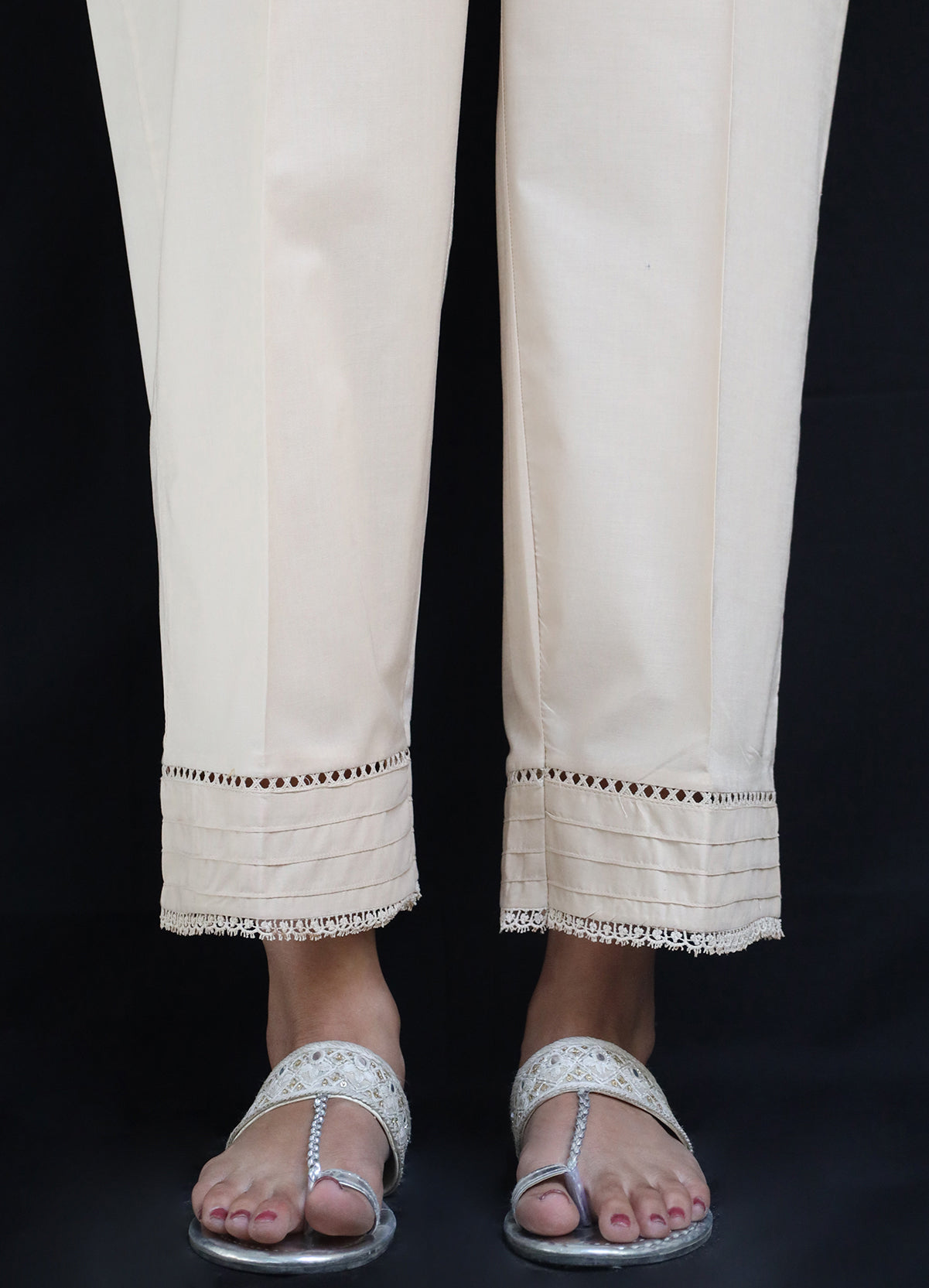 Women Plain Trouser Pant | 20 Colors | Zardi.pk – ZARDI
