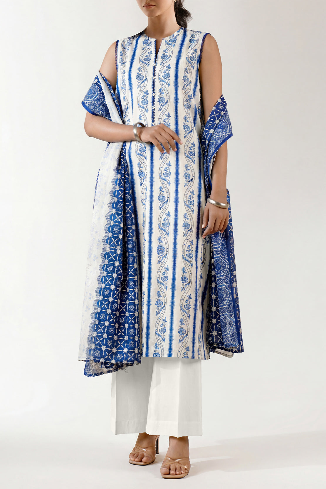Unstitched Printed Lawn 3 Piece