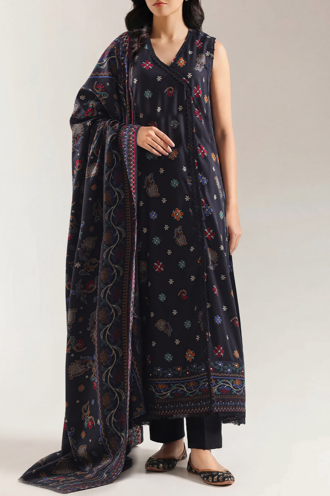 Unstitched Printed Lawn 3 Piece – SAYA