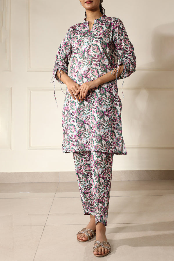 Unstitched Printed Lawn 2 Piece (Shirt/Trouser)